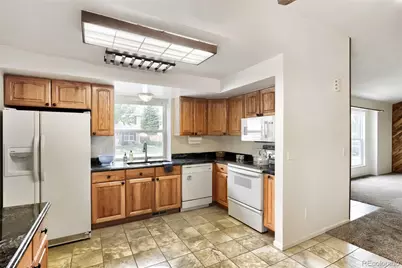 8788 W Glasgow Place, Littleton, CO 80128 - Photo 7