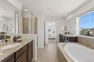 7940 S Blackstone Pkwy, Aurora, CO 80016 - Photo 19