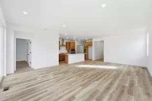 3349 N Denali St, Aurora, CO 80019 - Photo 7