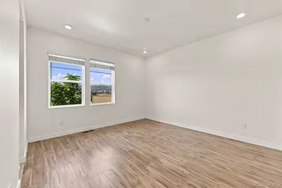 8806 Fraser River Loop, Littleton, CO 80125 - Photo 23