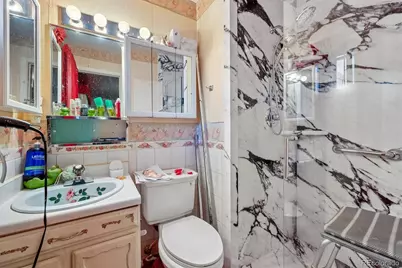 5014 Scranton Court, Denver, CO 80239 - Photo 11