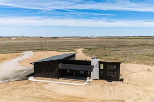 65960 E Evans Pl, Byers, CO 80103 - Photo 43