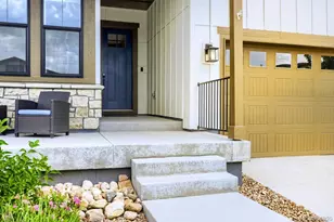 11460 Stonewash Ln, Littleton, CO 80125 - Photo 3