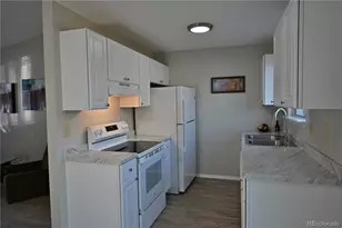 4524 S Pagosa Cir, Aurora, CO 80015 - Photo 3