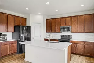 4451 McMurdo Ct, Castle Rock, CO 80108 - Photo 7