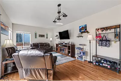 11050 Eagle Creek Parkway, Commerce City, CO 80022 - Photo 3