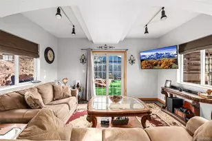 220 Wark Ave, Berthoud, CO 80513 - Photo 7