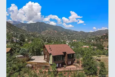 209 Peakview Boulevard, Manitou Springs, CO 80829 - Photo 1