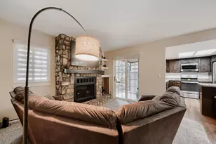 12560 E Warren Dr, Aurora, CO 80014 - Photo 9