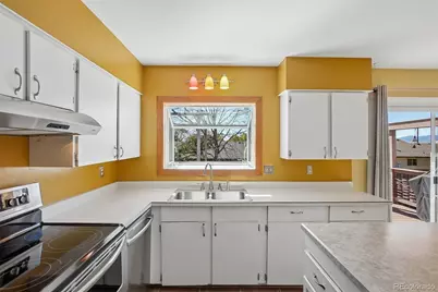 1576 S Wright Court, Lakewood, CO 80228 - Photo 17