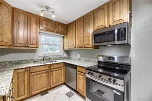 7050 W 5th Ave, Lakewood, CO 80226 - Photo 15