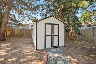 11915 E Arizona Dr, Aurora, CO 80012 - Photo 27