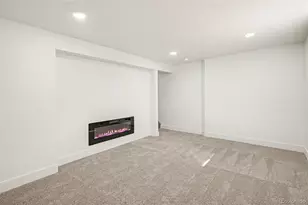 11915 E Arizona Dr, Aurora, CO 80012 - Photo 15