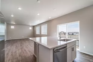 17569 E 103rd Dr, Commerce City, CO 80022 - Photo 9