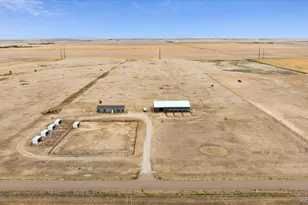 15330 Peterson Rd, Keenesburg, CO 80643 - Photo 7