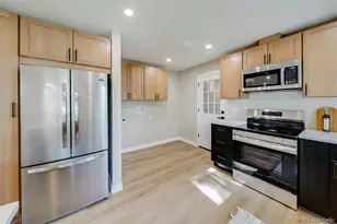 1741 Kingston St, Aurora, CO 80010 - Photo 3
