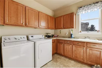 6875 S Buchanan Court, Aurora, CO 80016 - Photo 37
