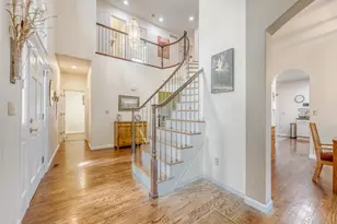 5716 S Danube Cir, Aurora, CO 80015 - Photo 5