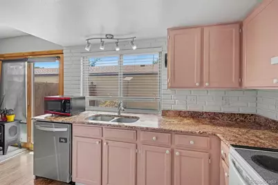 16036 E Ithaca Place #B, Aurora, CO 80013 - Photo 5