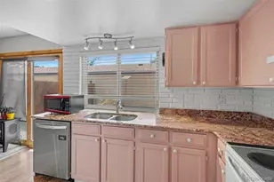 16036 E Ithaca Pl, Aurora, CO 80013 - Photo 5