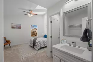 1811 S Quebec Way, Denver, CO 80231 - Photo 17