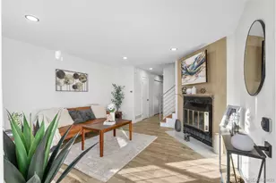 1811 S Quebec Way, Denver, CO 80231 - Photo 3