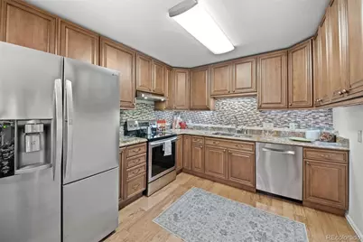 803 Nucla Street, Aurora, CO 80011 - Photo 5