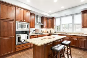 9135 E 29th Pl, Denver, CO 80238 - Photo 3