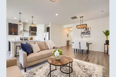 26717 E Maple Avenue, Aurora, CO 80018 - Photo 9