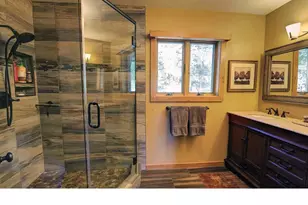 1062 Pine Knoll Dr, Estes Park, CO 80517 - Photo 11