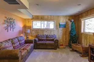 1062 Pine Knoll Dr, Estes Park, CO 80517 - Photo 23