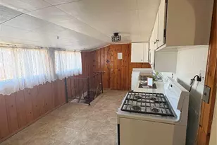 812 State St, Trinidad, CO 81082 - Photo 7