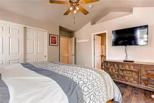 1379 Carlyle Park Cir, Highlands Ranch, CO 80129 - Photo 9