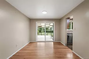 6128 S Madison Ct, Littleton, CO 80121 - Photo 11