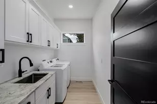 2901 S Bellaire St, Denver, CO 80222 - Photo 21