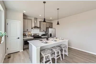 54968 E 28th Avenue, Strasburg, CO 80136 - Photo 3