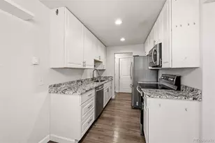 17371 E Mansfield Ave, Aurora, CO 80013 - Photo 7