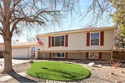 1491 S Idalia, Aurora, CO 80017 - Photo 3