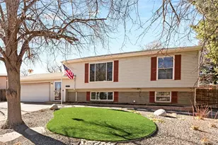 1491 S Idalia, Aurora, CO 80017 - Photo 3