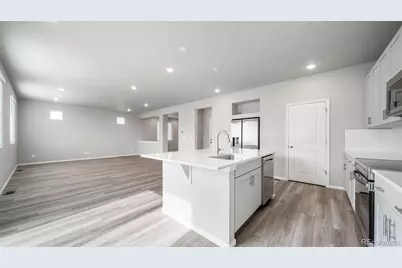 22300 E 46th Avenue, Aurora, CO 80019 - Photo 7