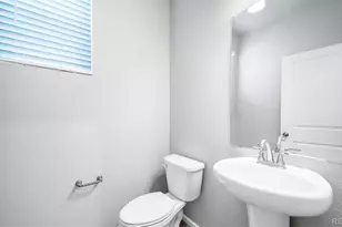 22300 E 46th Ave, Aurora, CO 80019 - Photo 17
