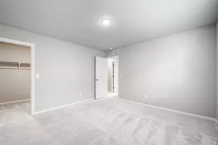 22300 E 46th Ave, Aurora, CO 80019 - Photo 27