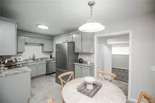 1210 Hillside St, Aurora, CO 80010 - Photo 9