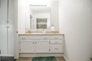 1210 Hillside St, Aurora, CO 80010 - Photo 23