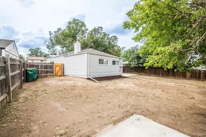1210 Hillside Street, Aurora, CO 80010 - Photo 35