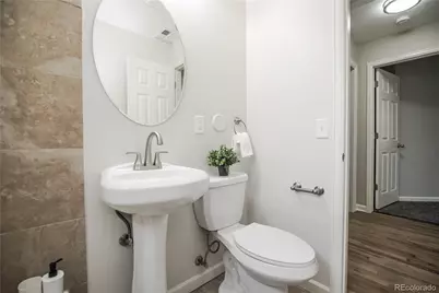 1210 Hillside Street, Aurora, CO 80010 - Photo 29