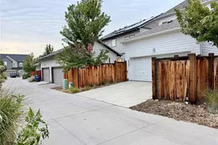 10350 E 57th Pl, Denver, CO 80238 - Photo 29