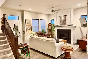 10350 E 57th Pl, Denver, CO 80238 - Photo 3