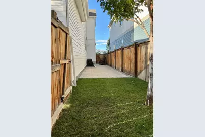 10350 E 57th Place, Denver, CO 80238 - Photo 27