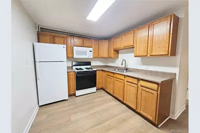 10495 E 22nd Avenue, Aurora, CO 80010 - Photo 5